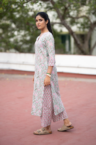 Pure Assam Silk In Turquoise Blue Co-ord Set